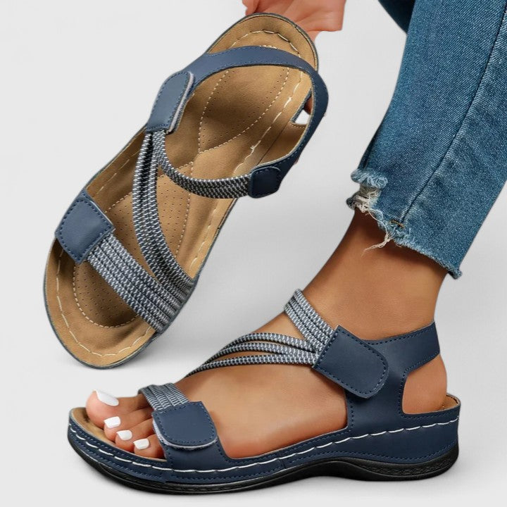 CHÉINA | SOPHISTICATED SANDALS