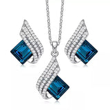 VII JEWELRY SET