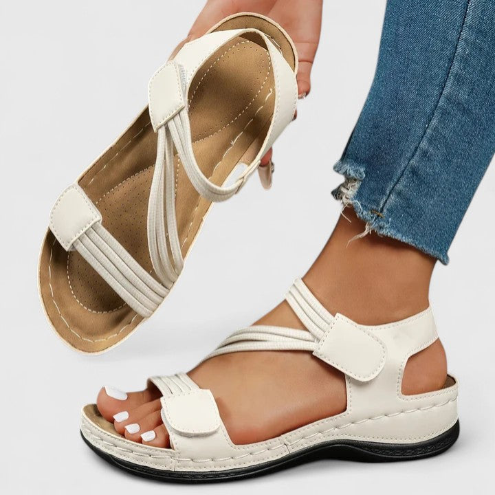 CHÉINA | SOPHISTICATED SANDALS
