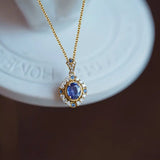 NECKLACE SAPPHIRE BLUE HALO TWO-TONE VINTAGE PENDANT | GOLD JEWELLERY
