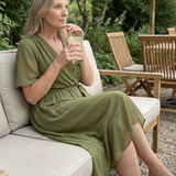 KEZIAH | SHORT SLEEVE FLOWING HEM MIDI DRESS