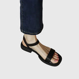 CÉLESTIA | LEATHER ORTHOPEDIC SANDALS