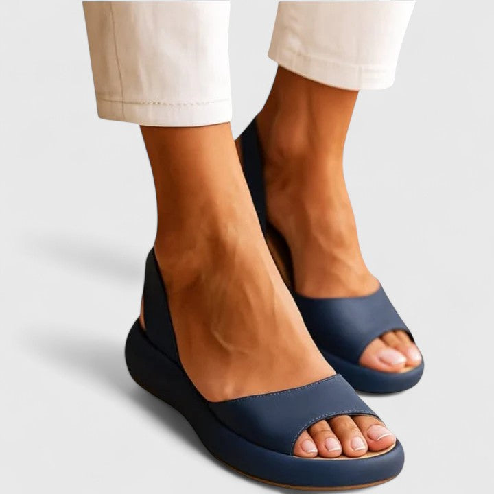 ÉMELINE | ORTHOPEDIC SANDALS