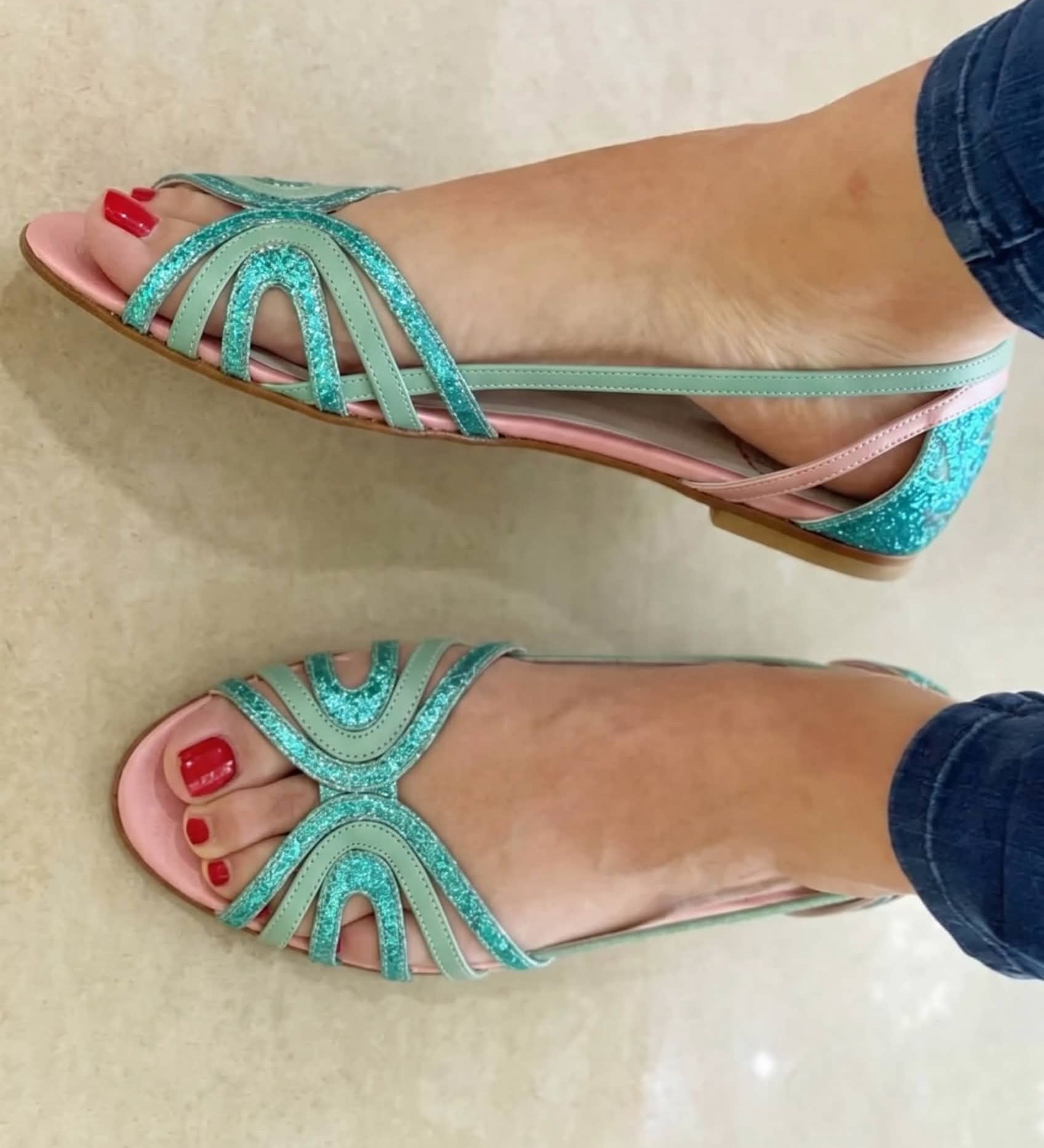 ELEONORA – GOLDEN RADIANCE SANDALS